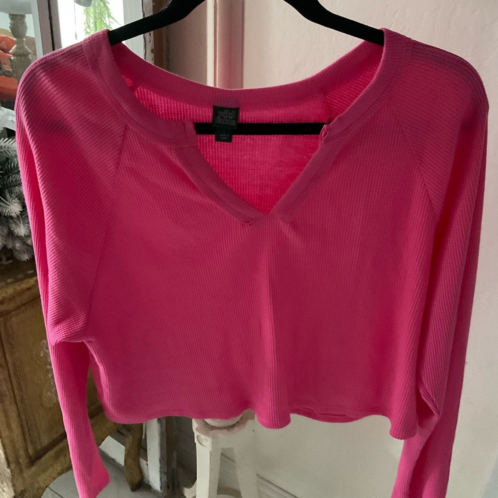 Pink V-Neck Women's Thermal Top Size L NWT